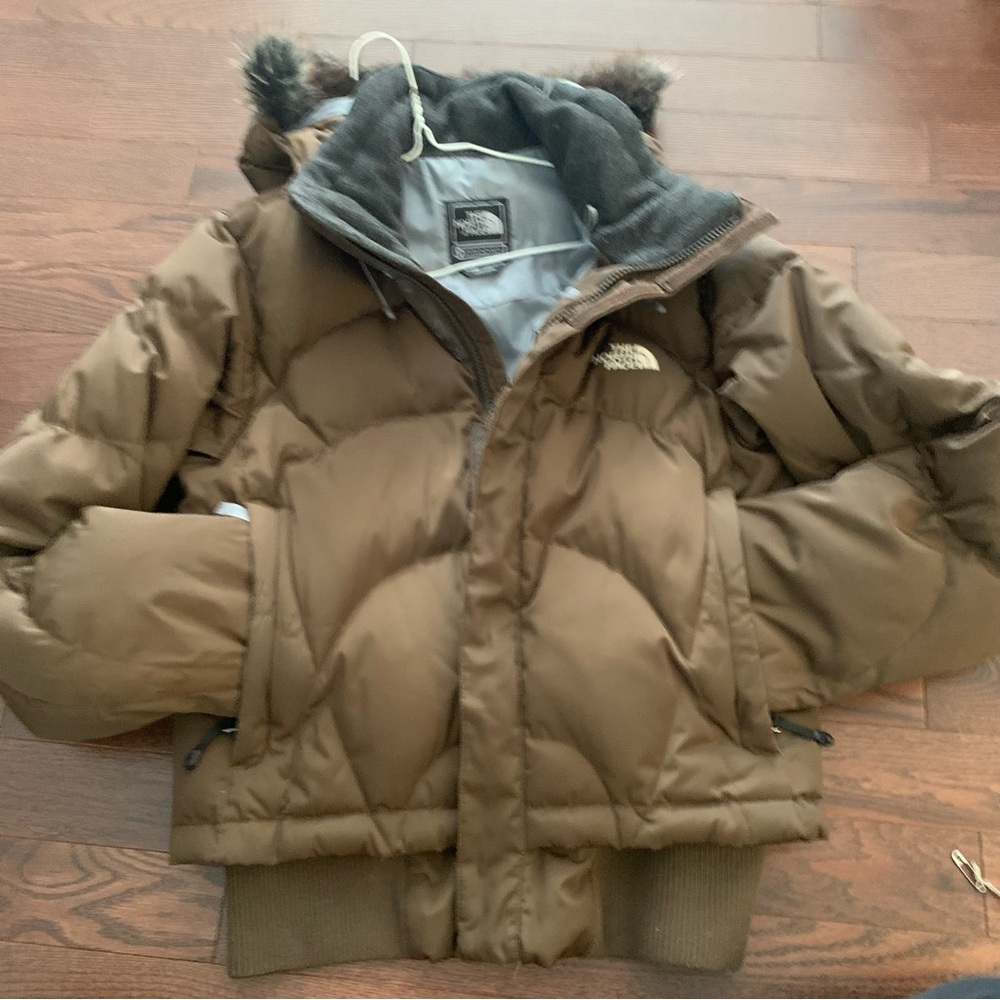 The North Face Women’s  Brown Ski Puffer Jacket with Fur Trim